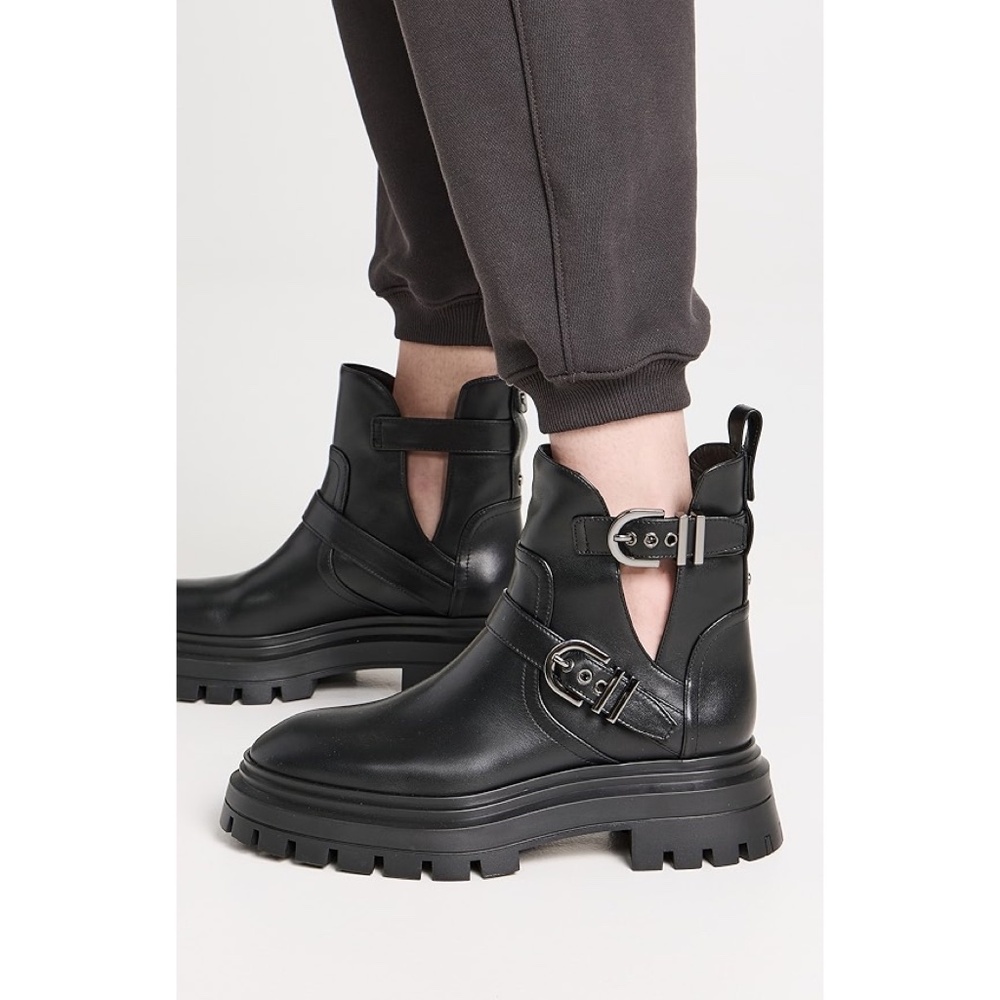 New Stuart Weitzman Maverick Bedford Moto Bootie Black Sz 8.5